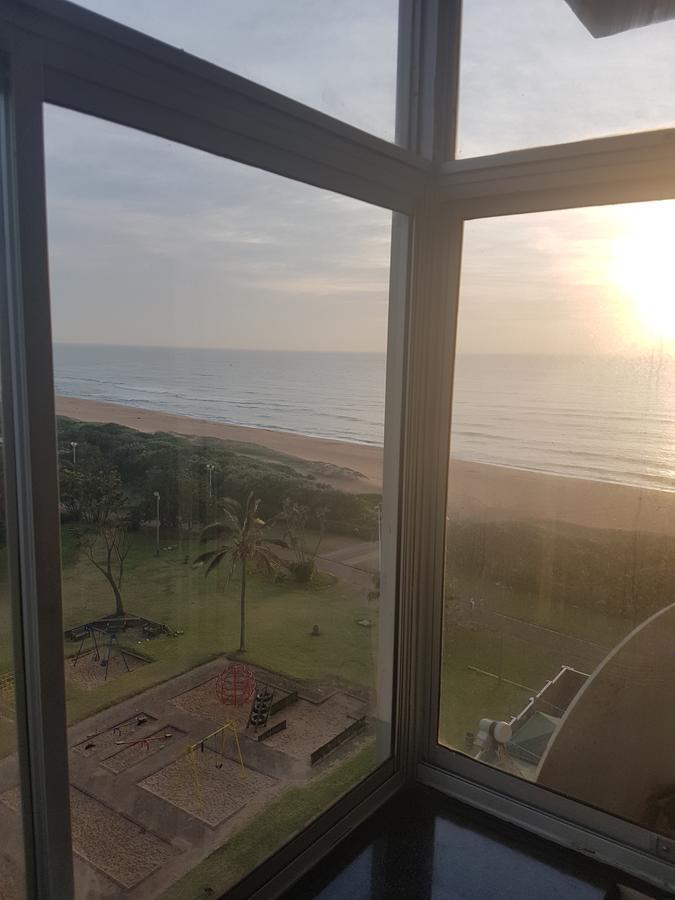 Beach Frond Apartment Amanzimtoti Luaran gambar